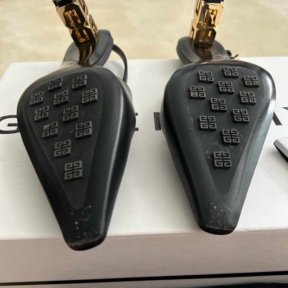 GIVENCHY | Black G Cube Slingback Heels - Picture 10 of 13